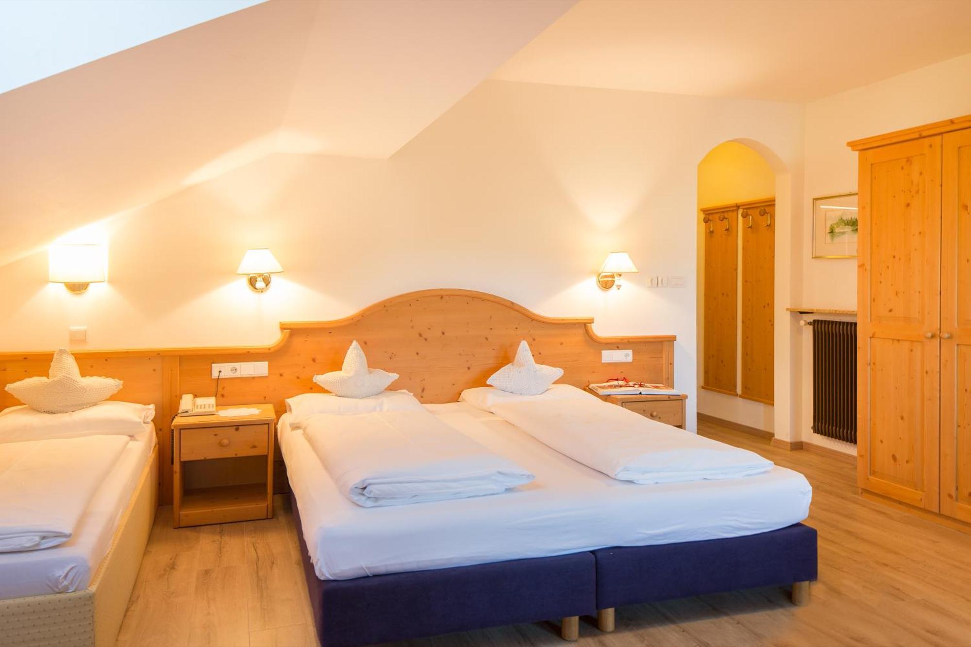 Hotel Krondlhof 브루니코 객실 사진